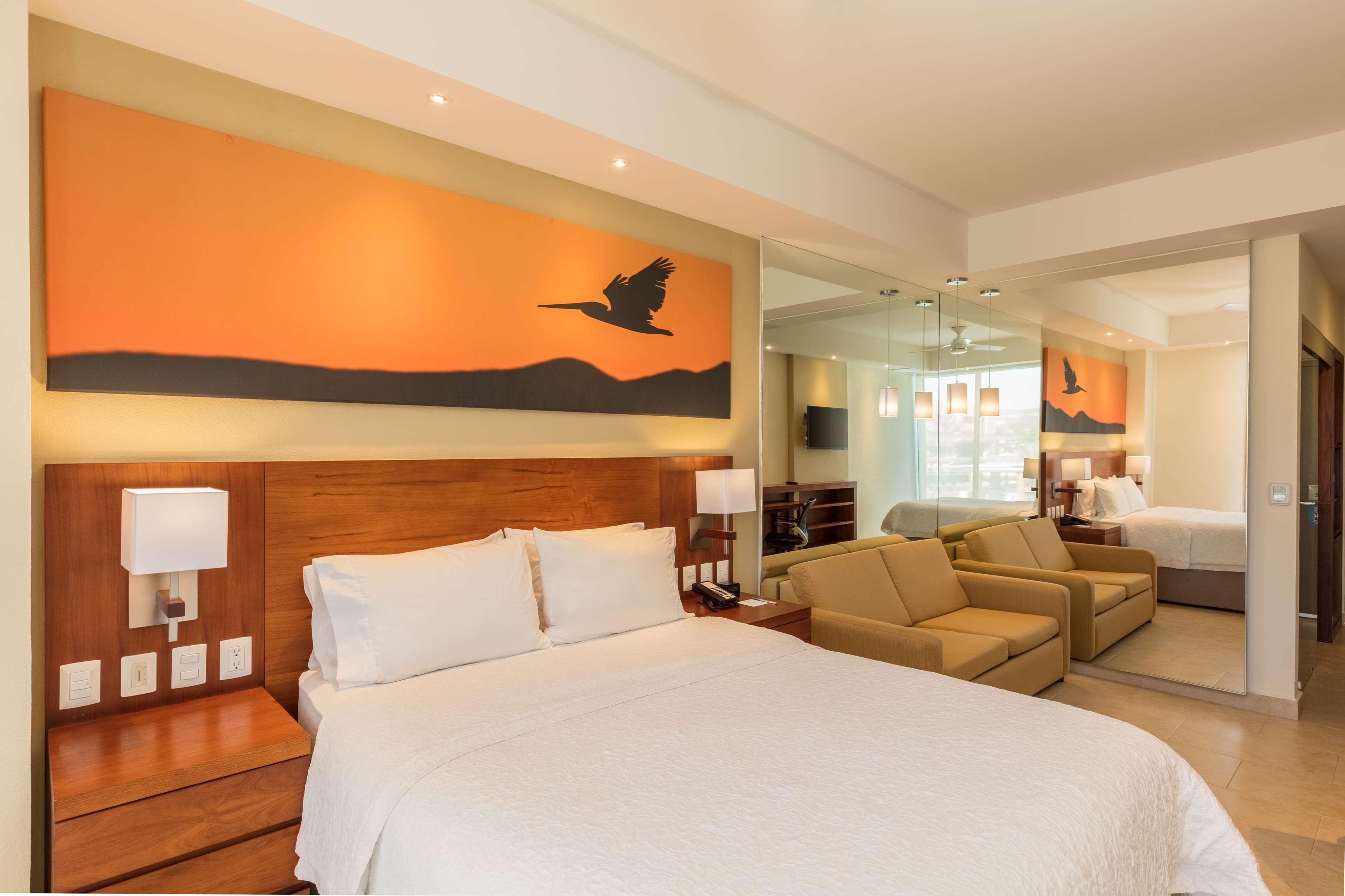 Hampton Inn & Suites By Hilton Los Cabos Сан-Хосе-дель-Кабо Экстерьер фото