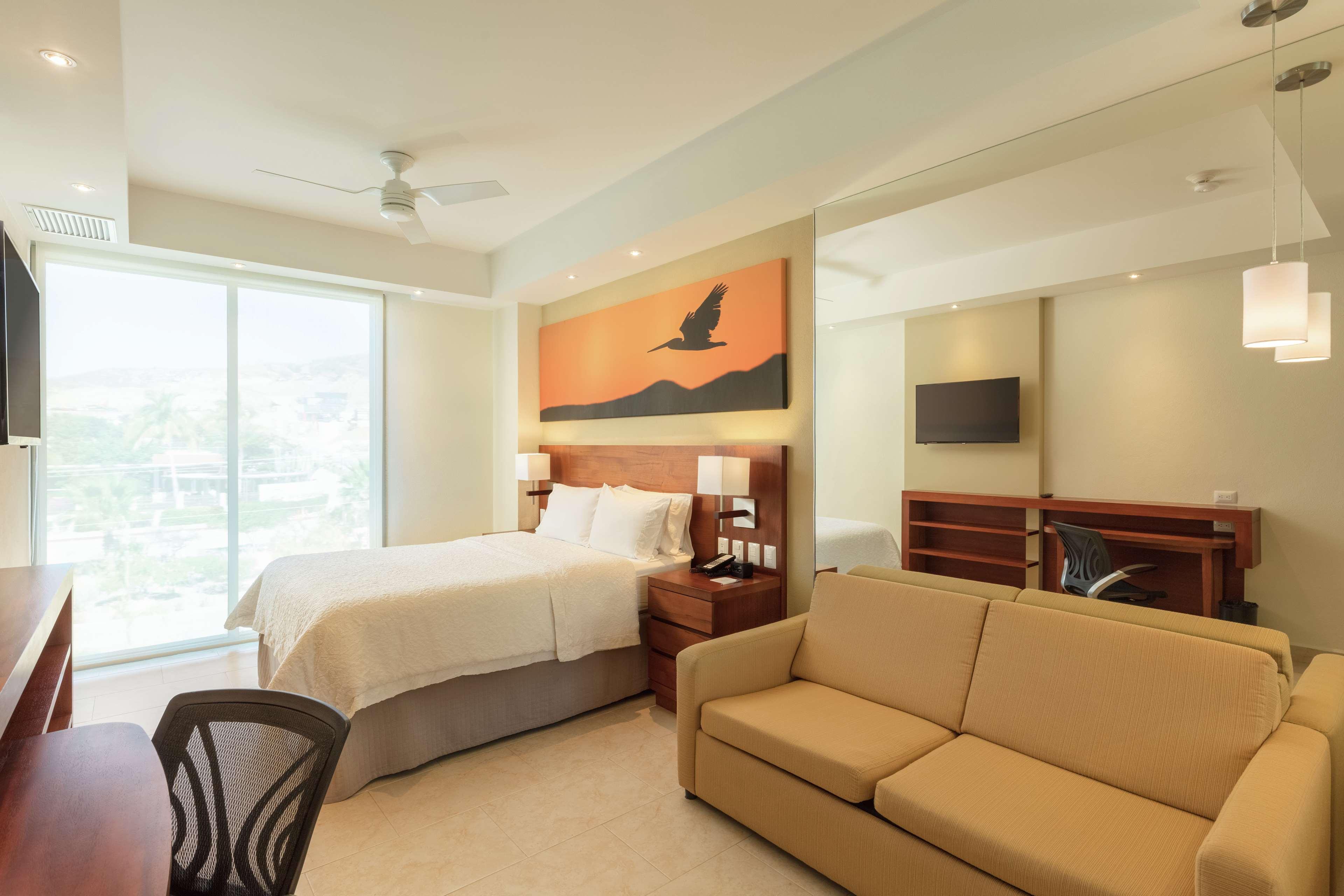 Hampton Inn & Suites By Hilton Los Cabos Сан-Хосе-дель-Кабо Экстерьер фото