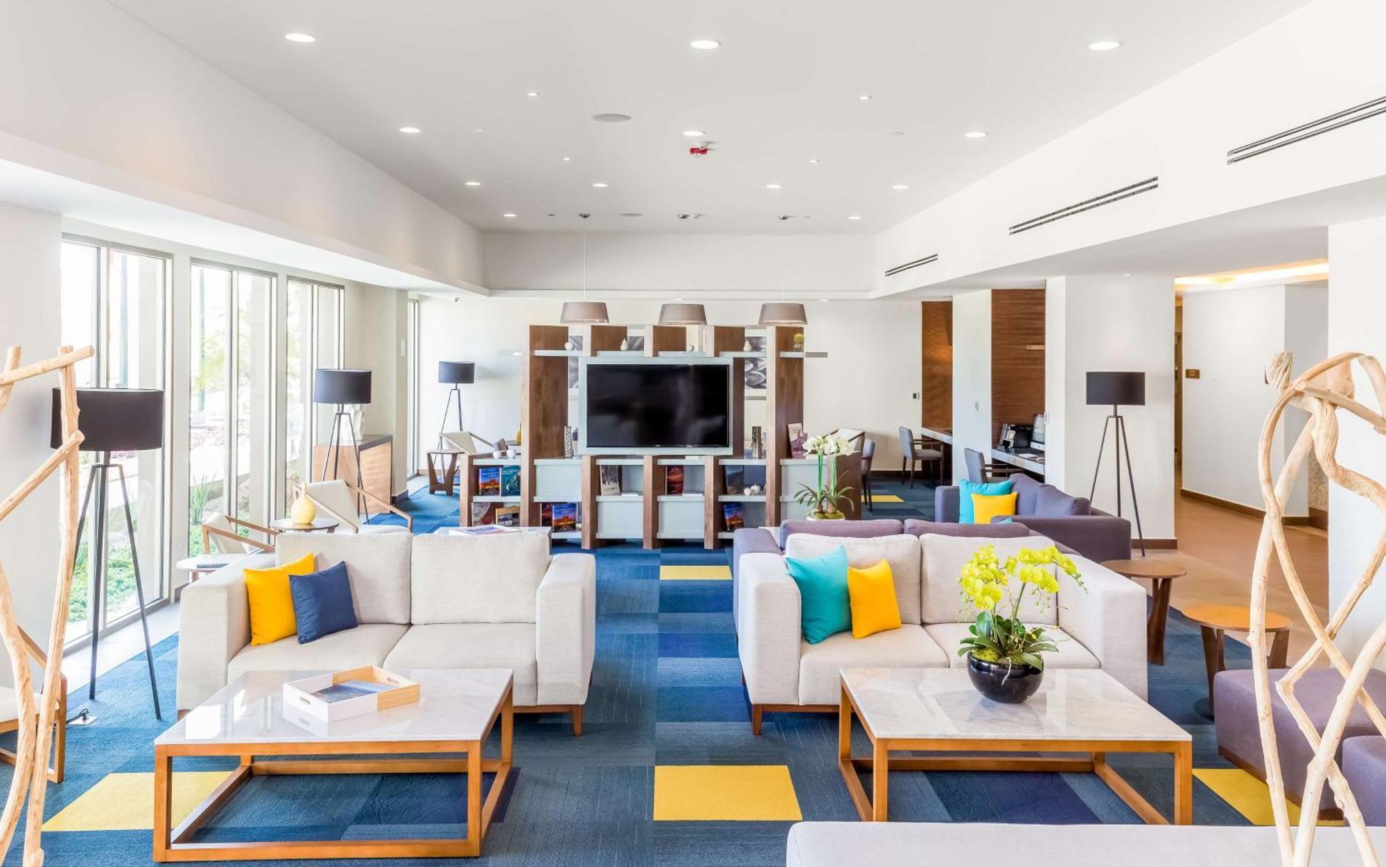 Hampton Inn & Suites By Hilton Los Cabos Сан-Хосе-дель-Кабо Экстерьер фото